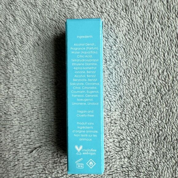 Ellis Brooklyn Salt Eau de Parfum Mini Size 5ml/0.17fl oz. - Picture 3 of 8
